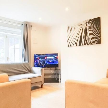 Appartamento Daisy Garden In Marylebone Londra Esterno foto