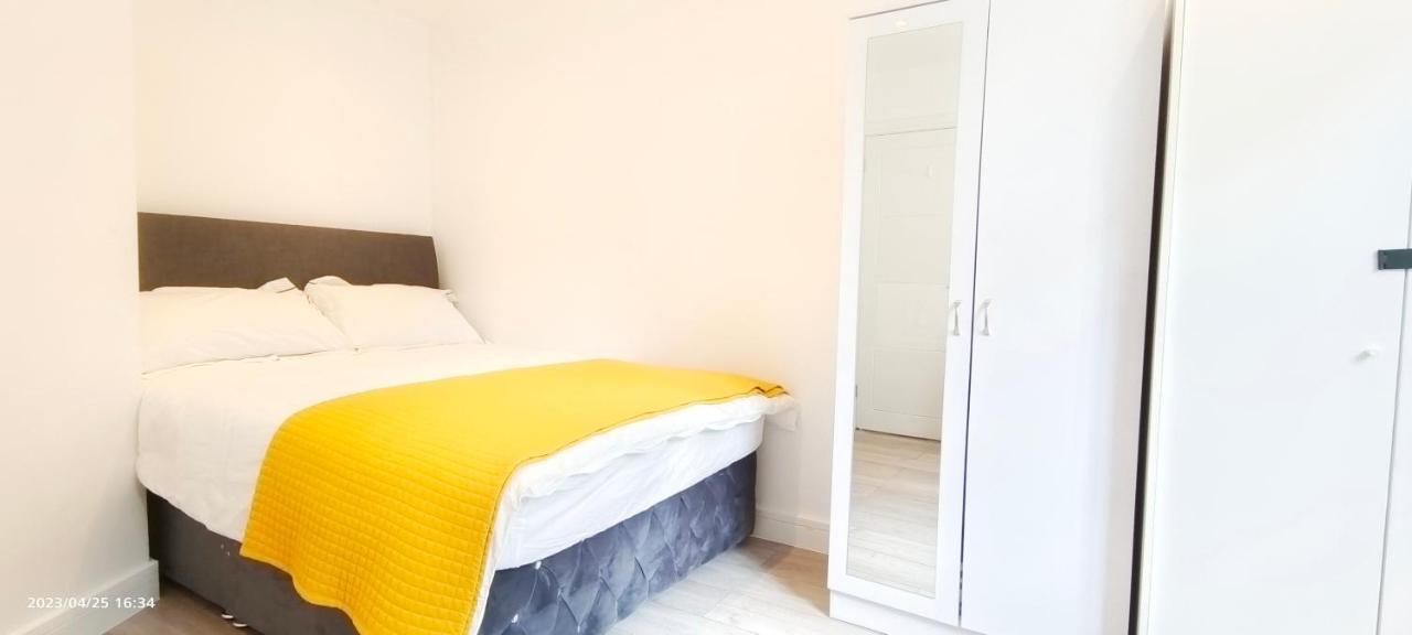 Appartamento Daisy Garden In Marylebone Londra Esterno foto
